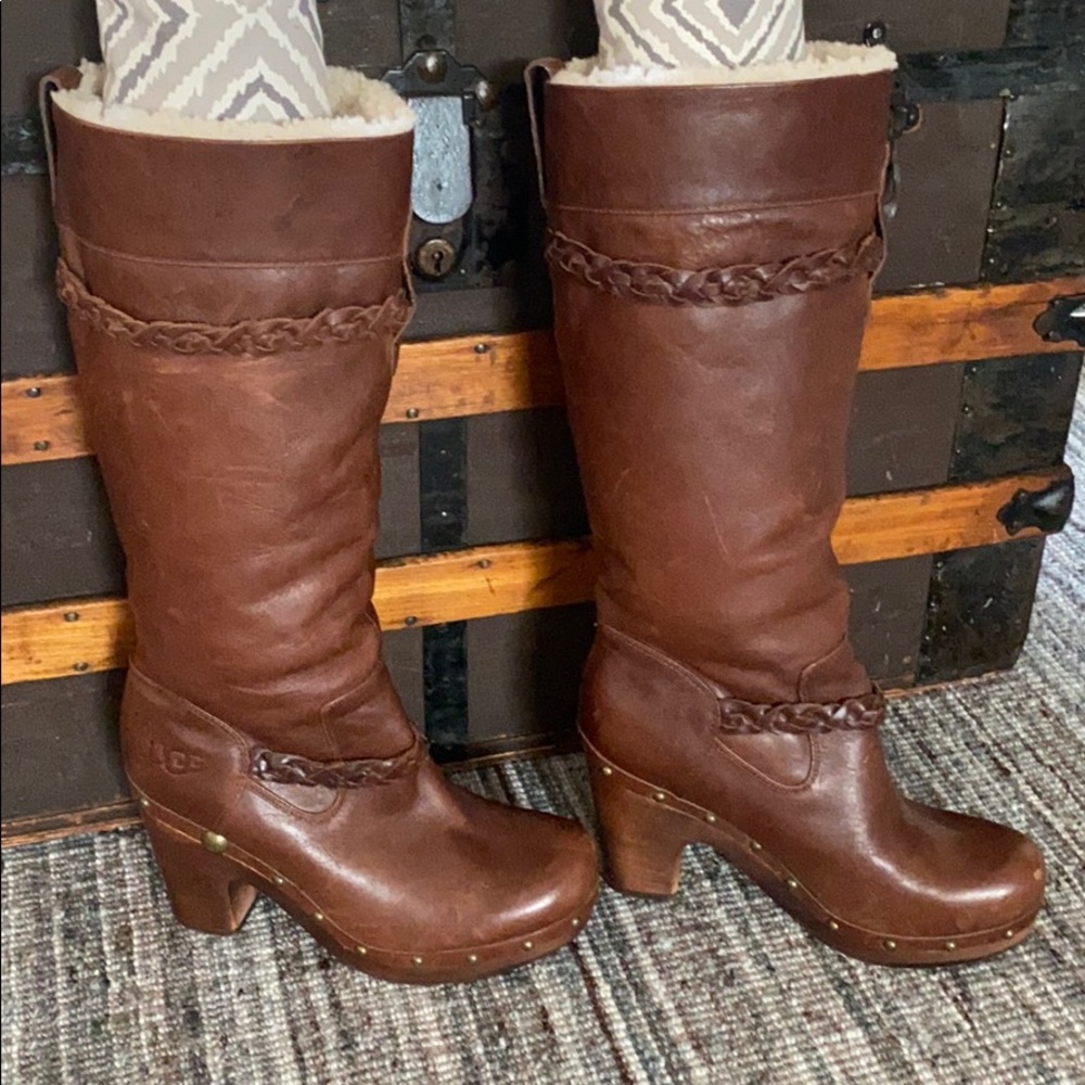 UGG Savannah Tall Boot